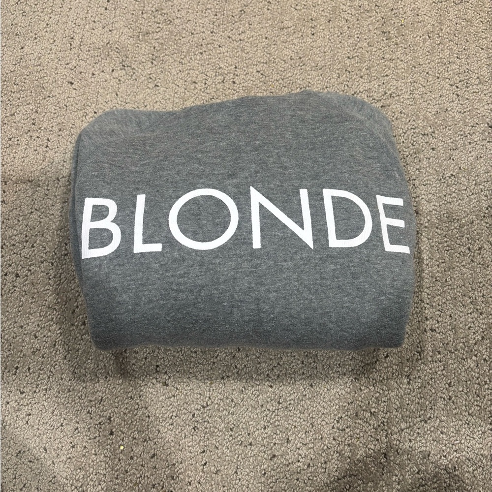 Gray 'BLONDE' Graphic Sweatshirt